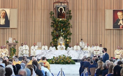 Gniezno, Jasna Góra, Świątynia Opatrzności Bożej. Wdzięczni za błogosławionych