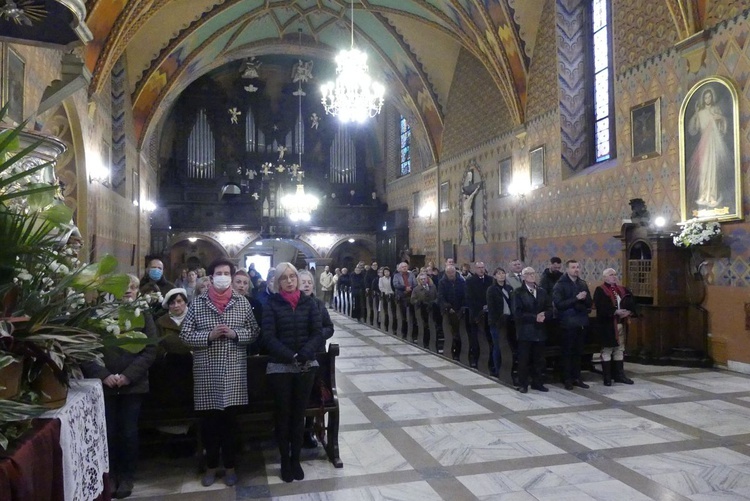 50. rocznica śmierci biskupa nominata Wojciecha Olszowskiego w konkatedrze w Żywcu