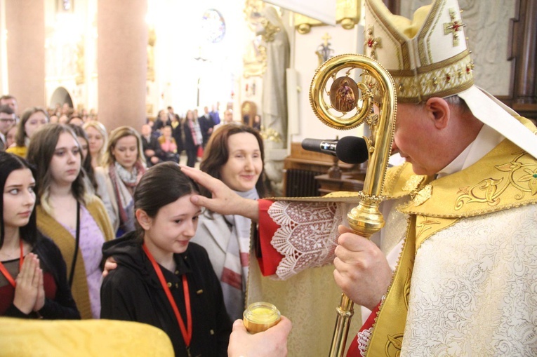 Limanowa. Bierzmowanie 2022