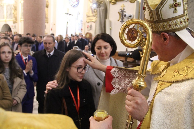 Limanowa. Bierzmowanie 2022