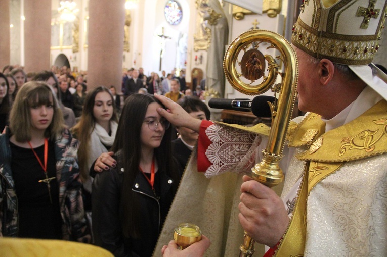 Limanowa. Bierzmowanie 2022