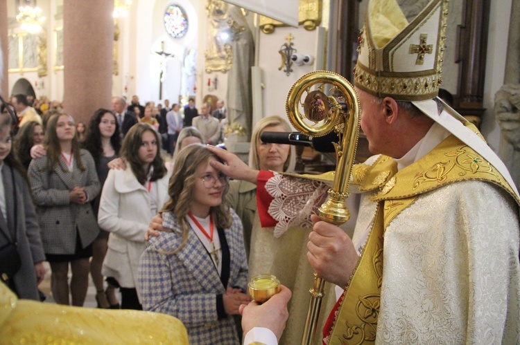 Limanowa. Bierzmowanie 2022