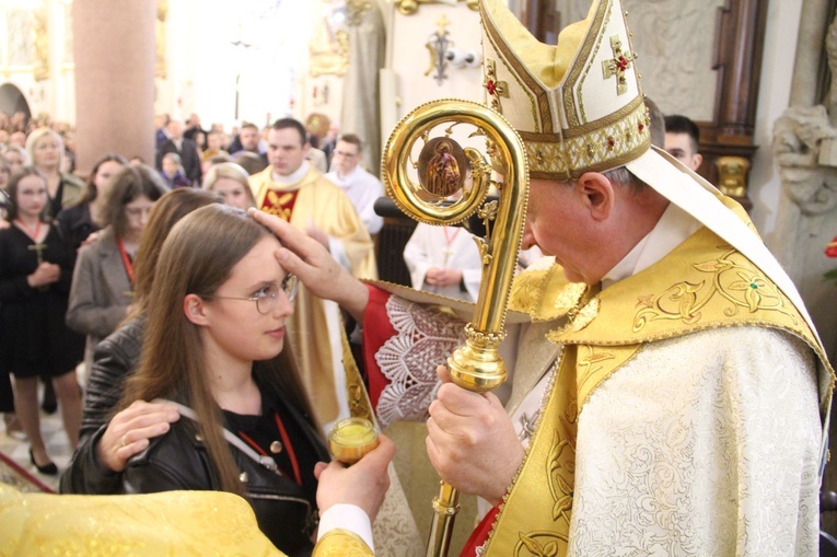 Limanowa. Bierzmowanie 2022