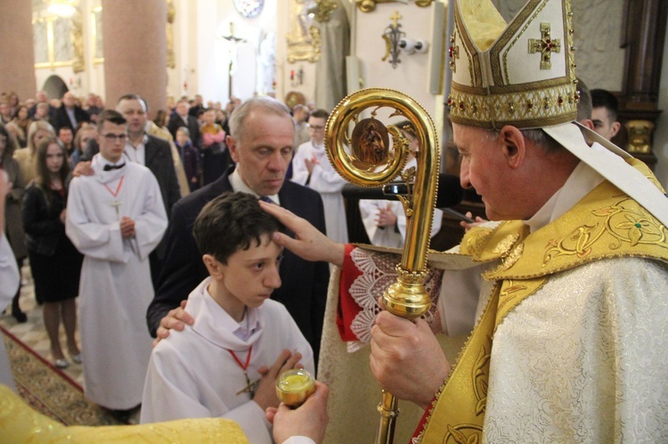 Limanowa. Bierzmowanie 2022