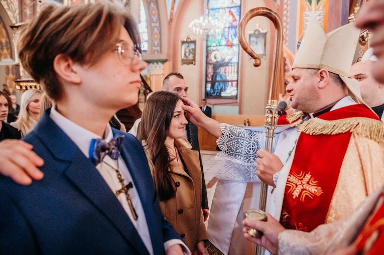 Otfinów. Bierzmowanie 2022