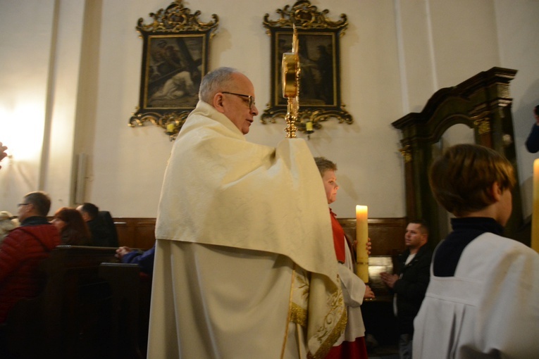 Rozpoczęcie wieczystej adoracji w Opolu