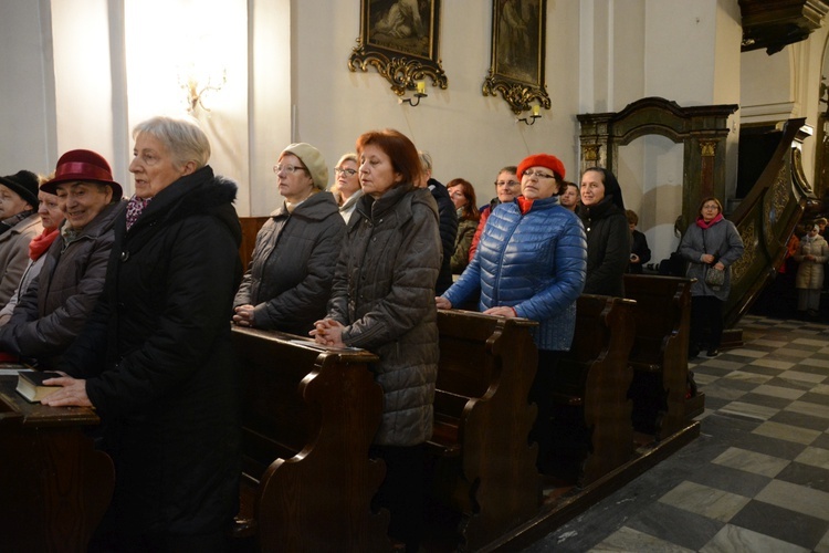 Rozpoczęcie wieczystej adoracji w Opolu