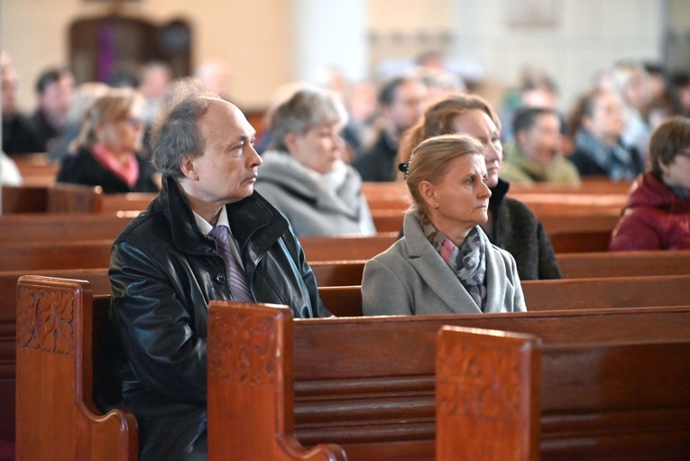 Pielgrzymka katechetów do sanktuarium św. Jacka w Legnicy