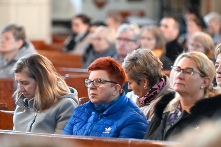 Pielgrzymka katechetów do sanktuarium św. Jacka w Legnicy