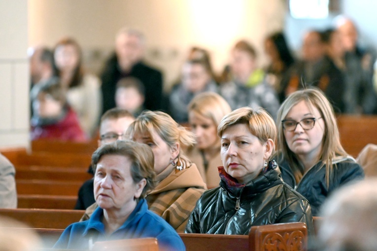 Pielgrzymka katechetów do sanktuarium św. Jacka w Legnicy
