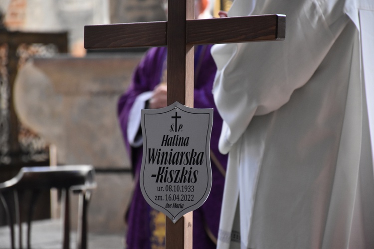 Msza św. żałobna Haliny Winiarskiej, gdańskiej aktorki