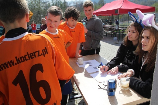 Piłkarski turniej o puchar dziekana andrychowskiego w Targanicach - 2022