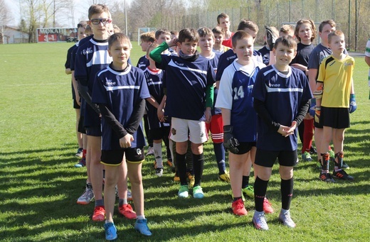 Piłkarski turniej o puchar dziekana andrychowskiego w Targanicach - 2022