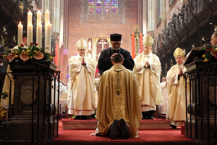 Święcenia biskupie ks. Macieja Małygi