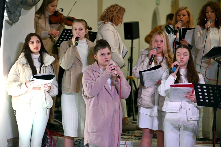 Ząbkowice Śl. Wyśpiewali Boże Miłosierdzie