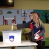 Słowenia/ Exit poll: liberalna partia Ruch Wolności zwycięża w wyborach parlamentarnych