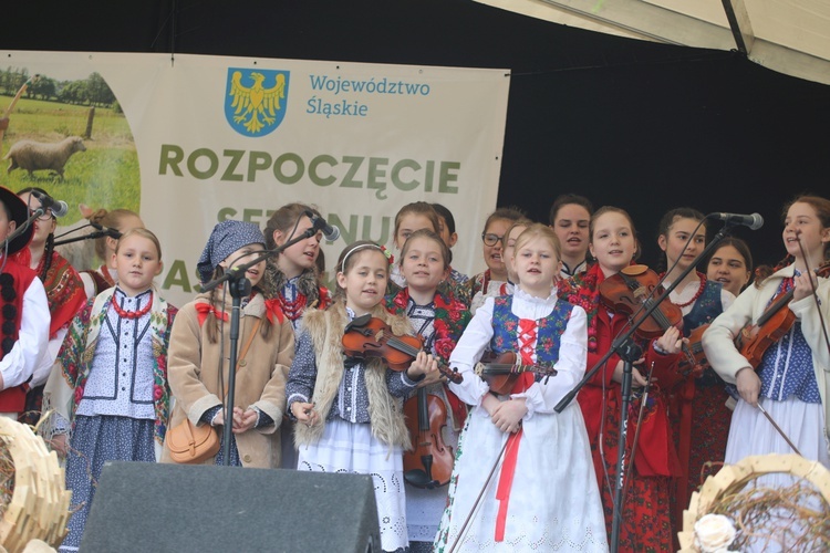 Beskidzka inauguracja sezonu pasterskiego w Rychwałdzie