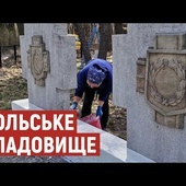 В селі на Волині волонтери прибрали польське кладовище