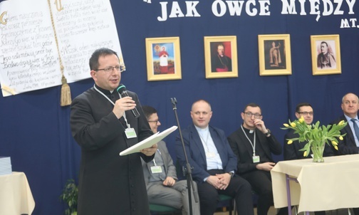Autorem konkursowych pytań był ks. Sławomir Szczotka.
