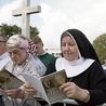 	Zaproszenie szczególnie dotyczy tych, którzy nie mogli osobiście uczestniczyć w beatyfikacji.