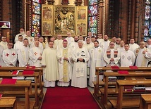 	Na zakończenie rekolekcji Mszę Świętą w kaplicy seminaryjnej sprawował abp Józef Kupny, metropolita wrocławski.  
