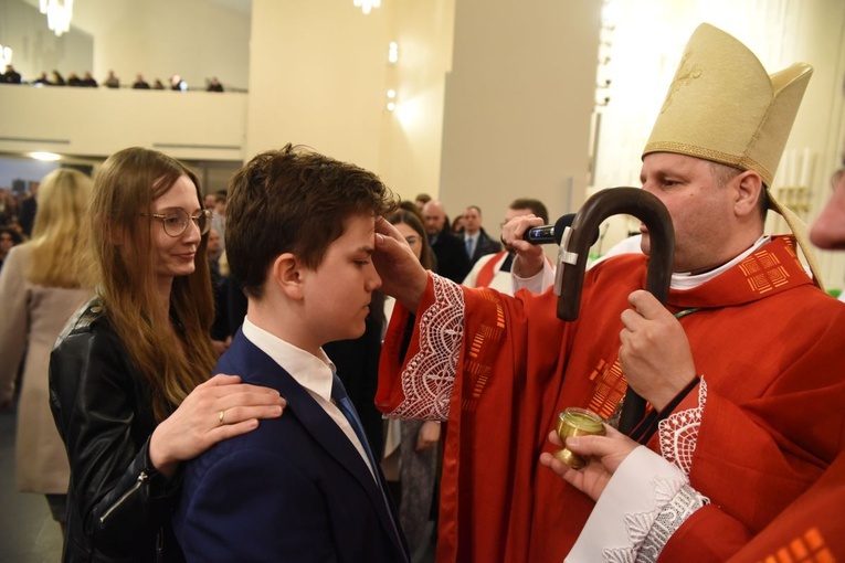 Bierzmowanie w parafii Ducha Św. w Mielcu