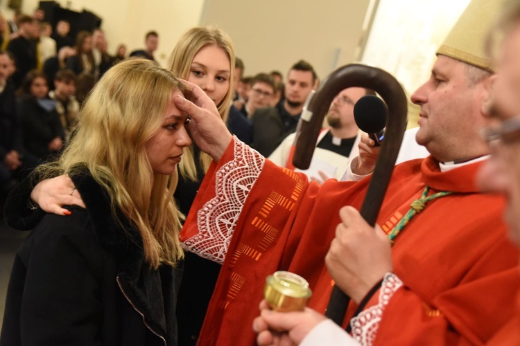 Bierzmowanie w parafii Ducha Św. w Mielcu