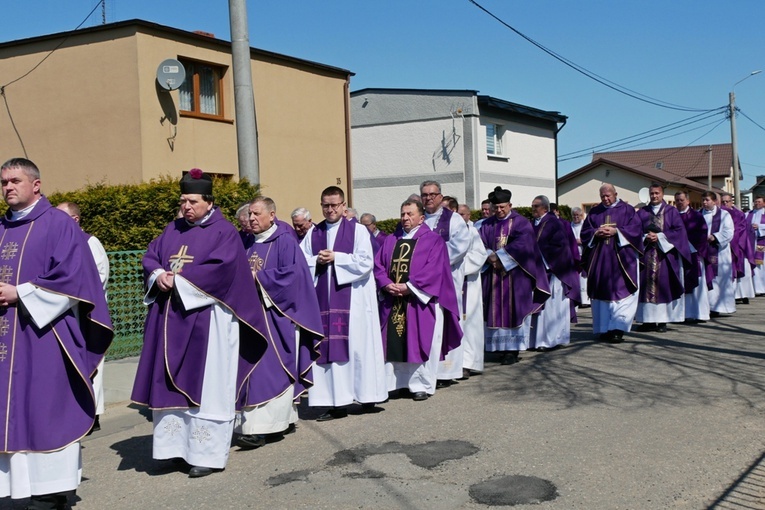 Pogrzeb ks. Kazimierza Synaka