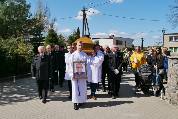 Pogrzeb ks. Kazimierza Synaka