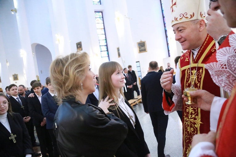 Bierzmowanie młodzieży od Karoliny