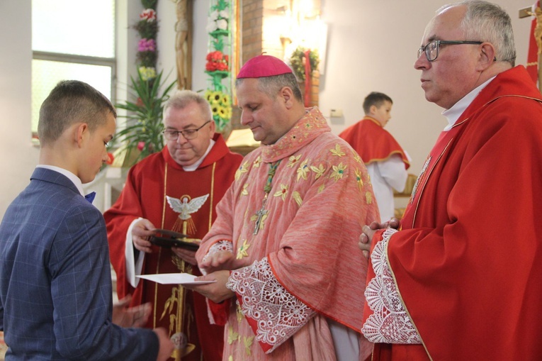 Rzuchowa. Bierzmowanie 2022