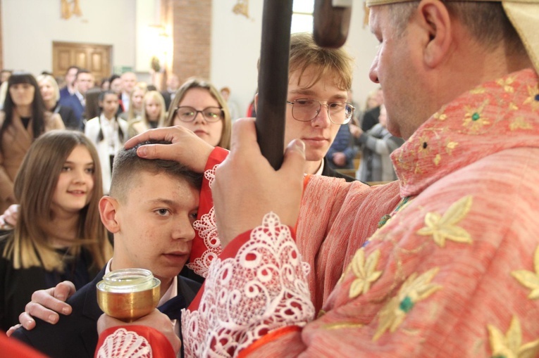 Rzuchowa. Bierzmowanie 2022