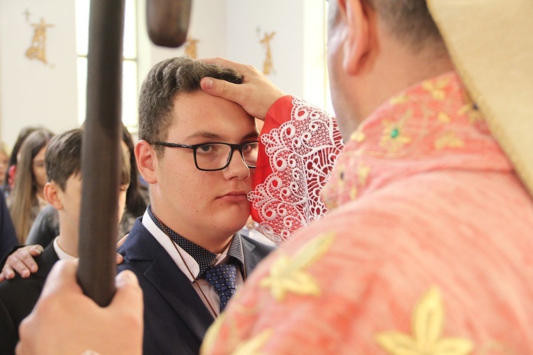 Rzuchowa. Bierzmowanie 2022