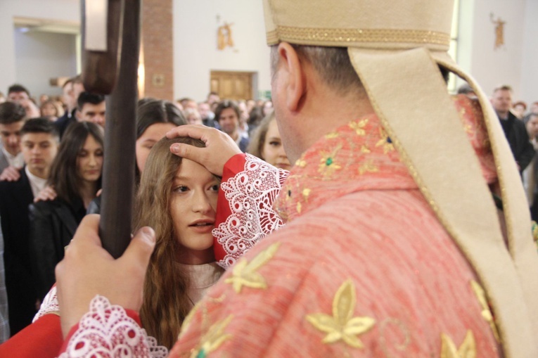 Rzuchowa. Bierzmowanie 2022