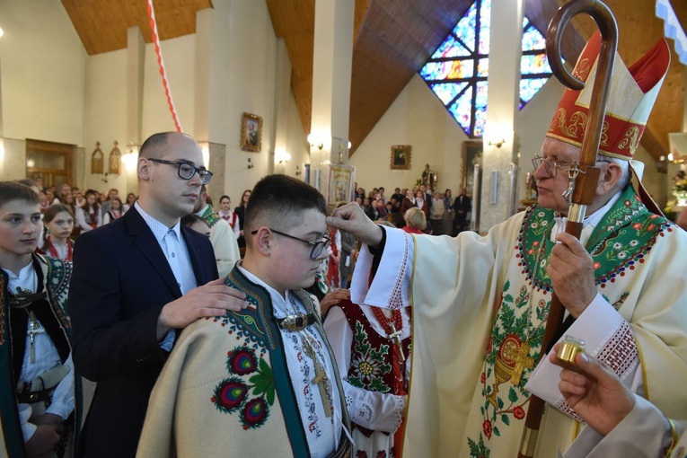 Bierzmowanie w Ochotnicy Górnej