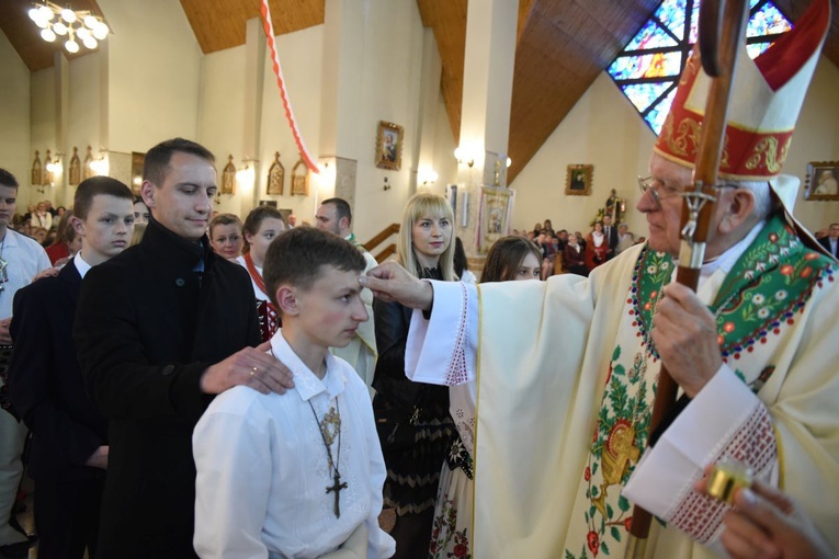 Bierzmowanie w Ochotnicy Górnej