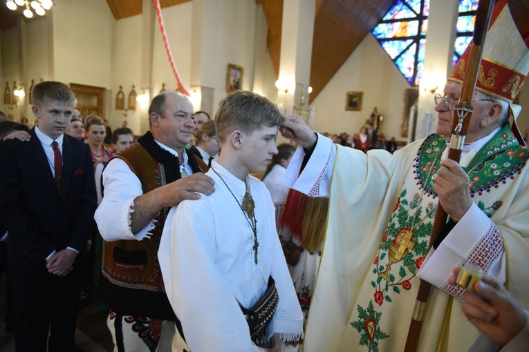 Bierzmowanie w Ochotnicy Górnej