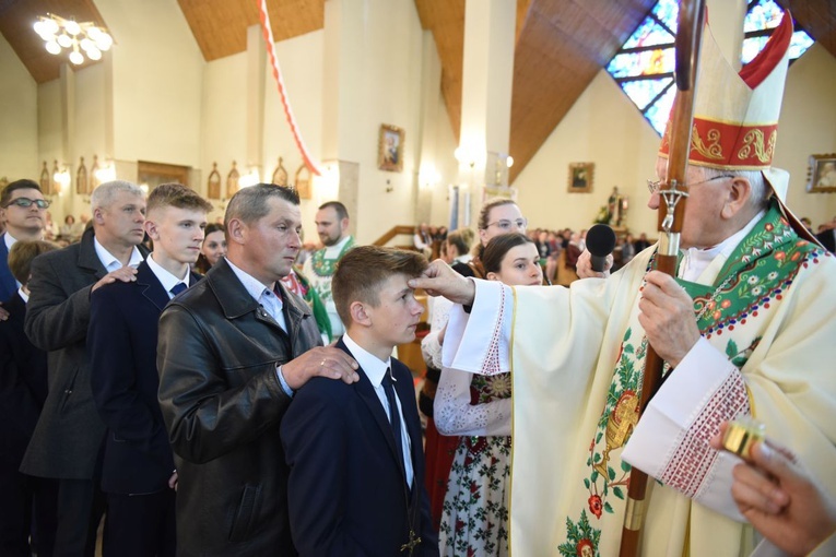 Bierzmowanie w Ochotnicy Górnej