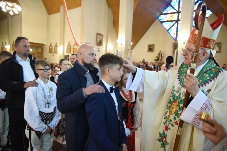 Bierzmowanie w Ochotnicy Górnej