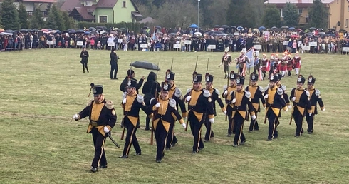 Jelenia Góra. Gwardia na paradzie