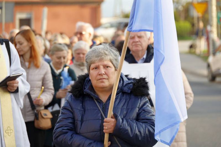 Z Matką Bożą Fatimską po ulicach Pszenna