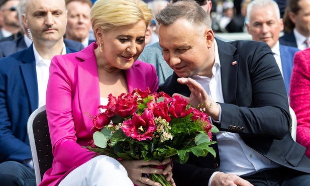 Para prezydencka wzięła udział w uroczystości nadania nowej odmianie tulipana nazwy Agata Kornhauser-Duda