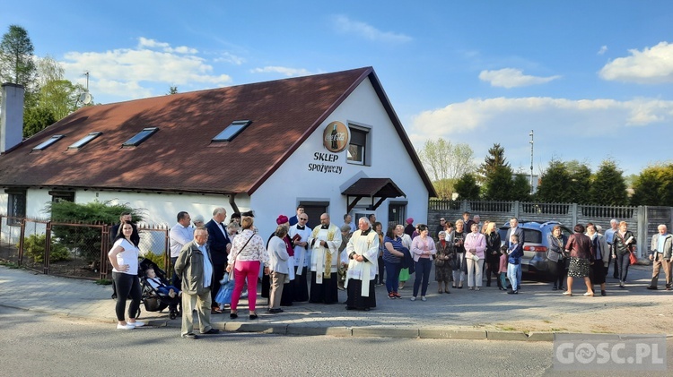 Klępsk. Poświęcenie krzyża 