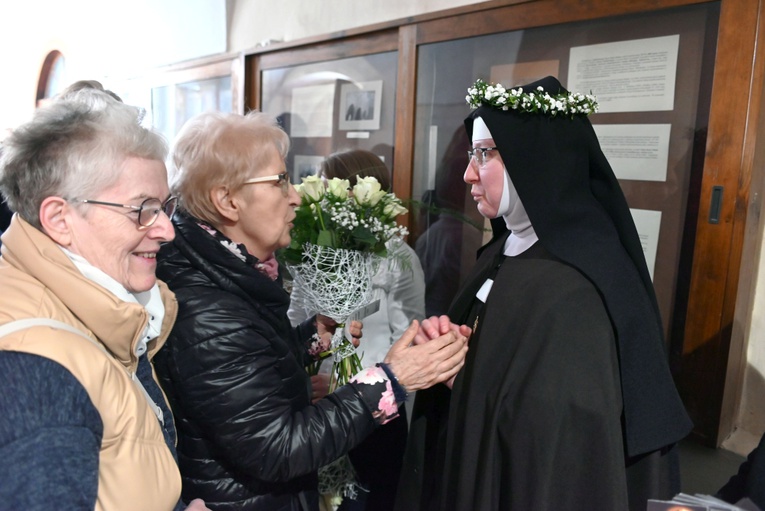 Profesja wieczysta klaryski