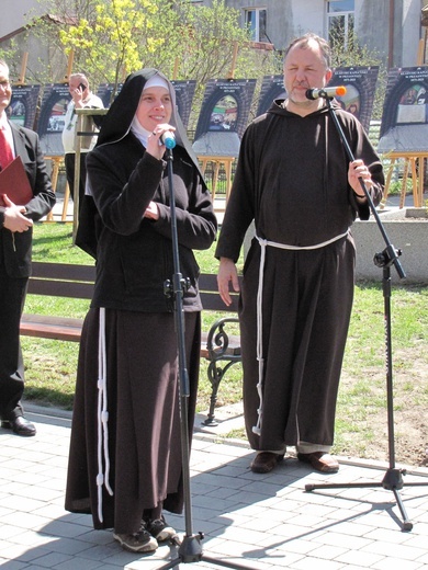 Przasnysz. Skwer bł. s. Marii Teresy Kowalskiej