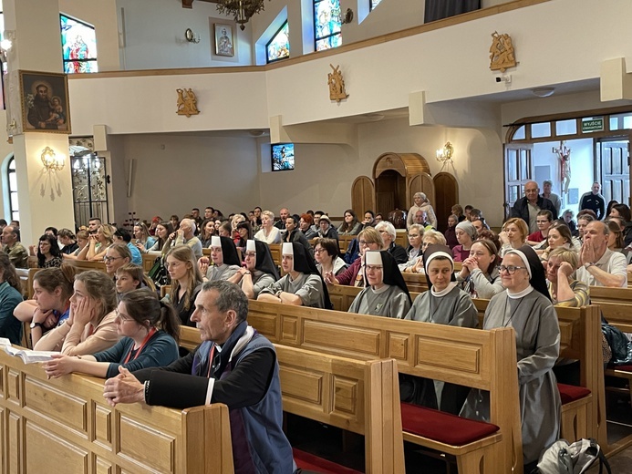 Pielgrzymi łagiewniccy z grupy św. Matki Teresy gościli w Malcu - 2022