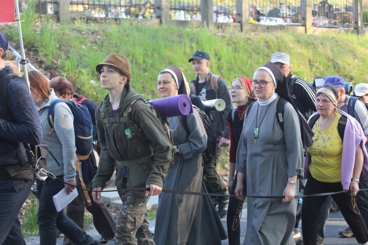 Pielgrzymi łagiewniccy z grupy św. Matki Teresy gościli w Malcu - 2022