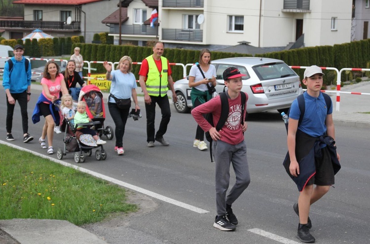 Wysoka znów powitała pielgrzymów łagiewnickich - 2022