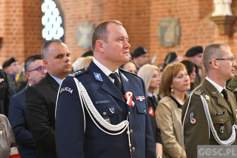 Modlitwa w intencji ojczyzny w katedrze