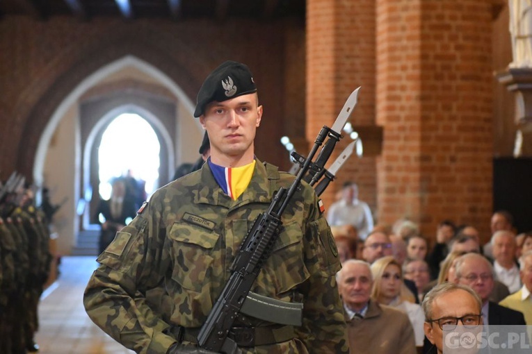 Modlitwa w intencji ojczyzny w katedrze